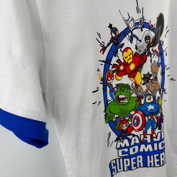 NWOT Disney Parks Marvel Comics Super Heroes Ringer Tee Shirt Junior Small - Picture 6 of 8